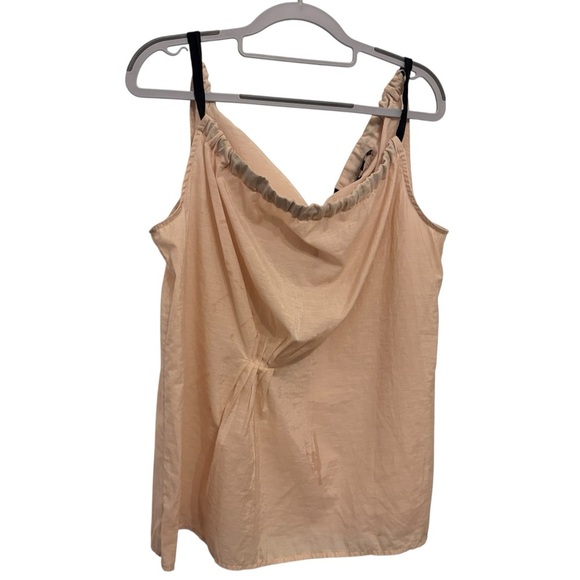 GAP Peach Sleeveless Top - Picture 1 of 3